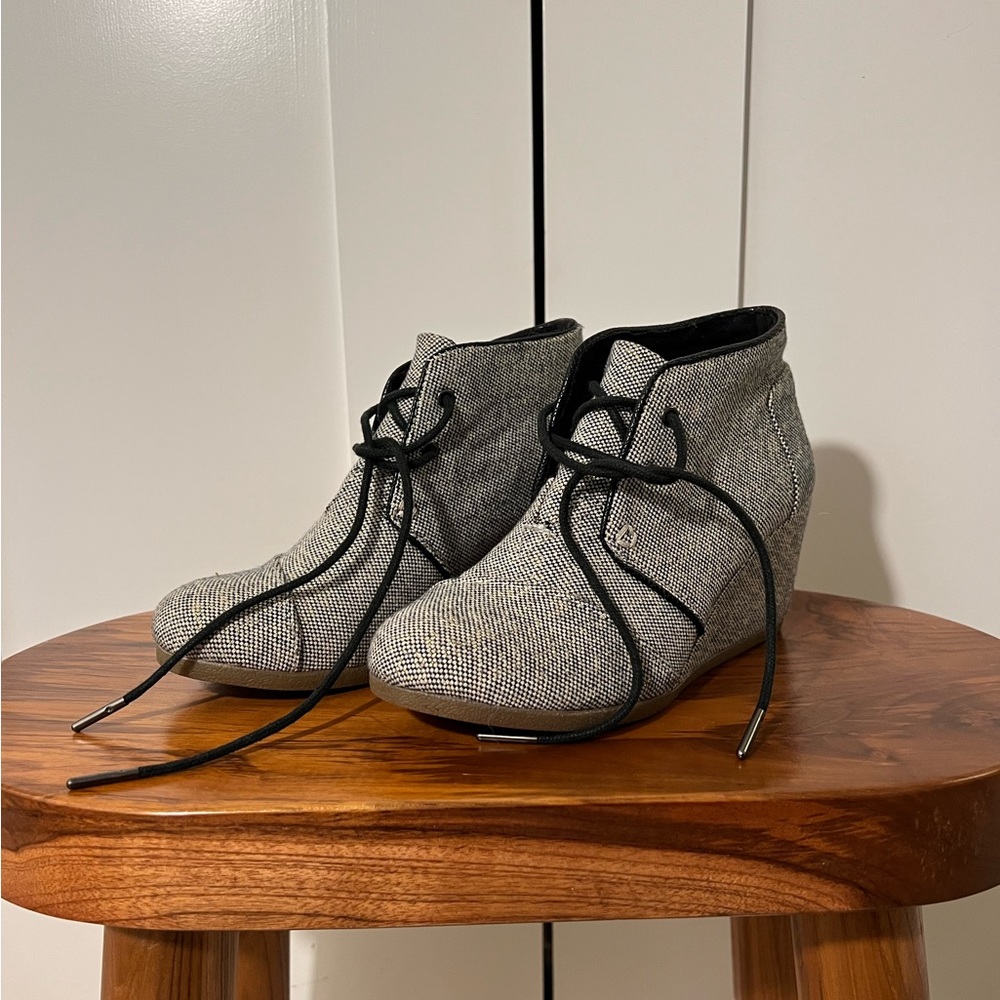 Tom’s wedges